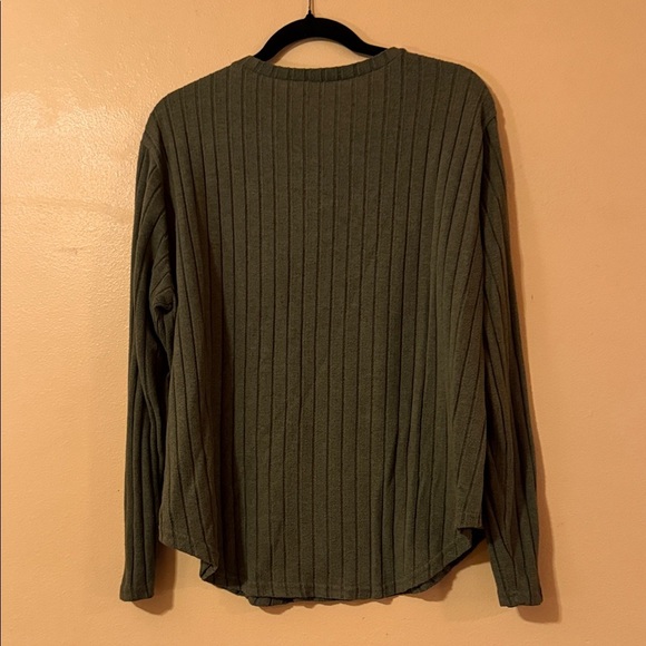 Olive Green V-Neck Ribbed Sweater - Picture 5 of 5